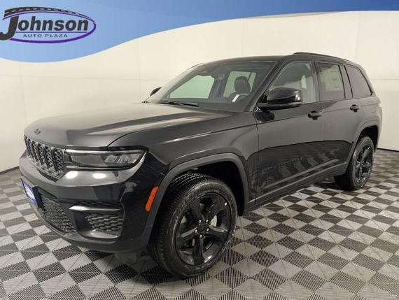 JEEP GRAND CHEROKEE 2025 1C4RJHAG0SC272368 image